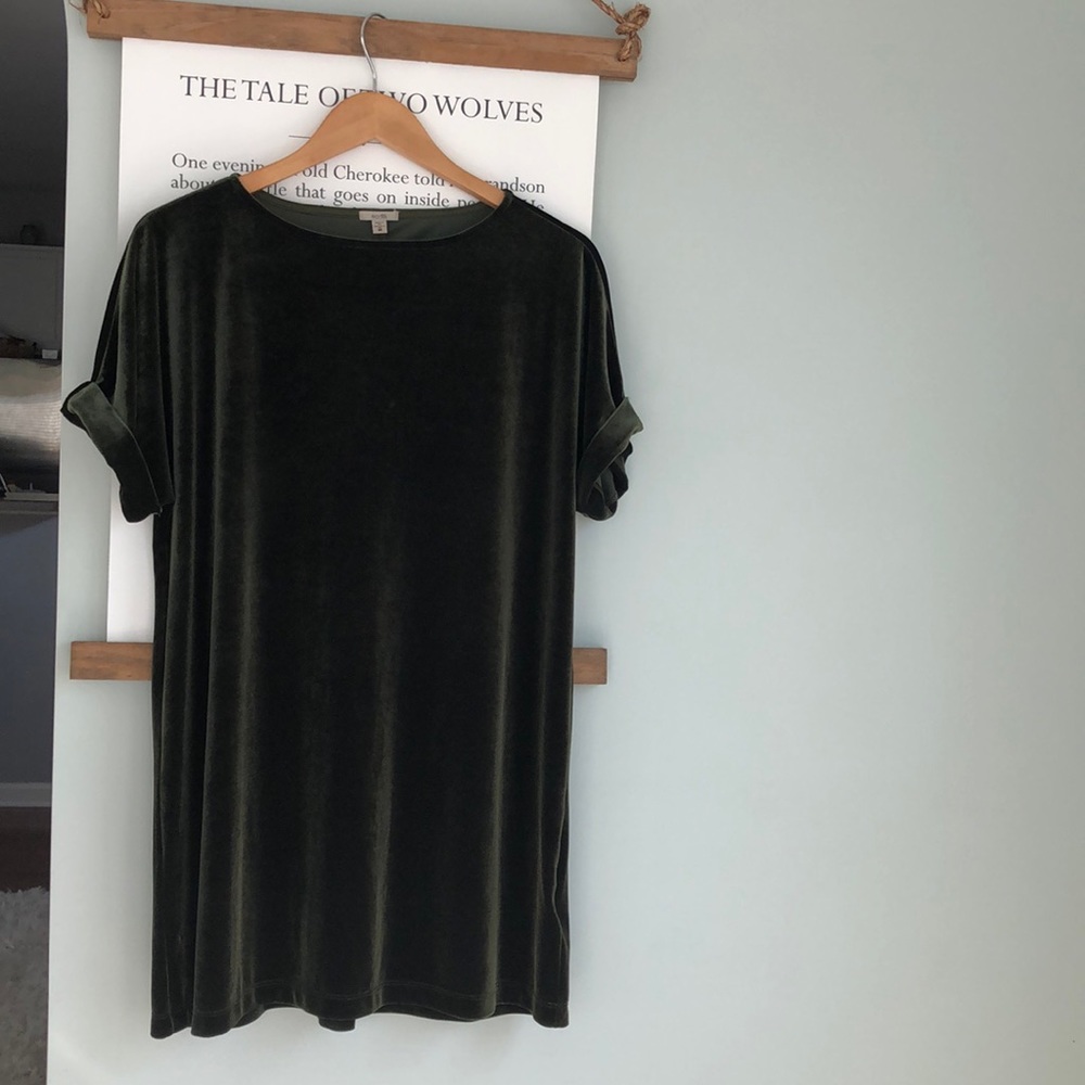 Ecoté green shift dress